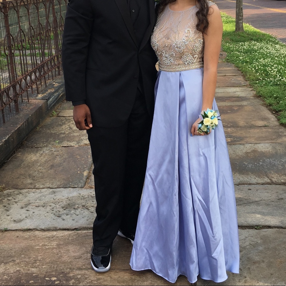 Camille La Vie size 4 formal.